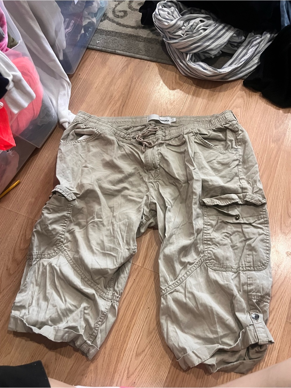 Sonoma Men's Tan Cargo Shorts with Drawstring Waist